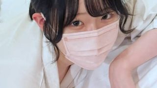 FC2PPV-4692702 Cô Gái Trắng Trẻo Trong Sáng Hạng SSS Cởi Áo Lót Bị Cây Massage Điện Chơi Đến Đỉnh
