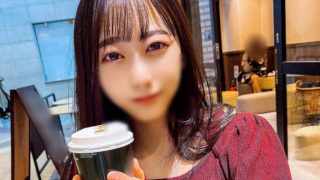 FC2PPV-3219503 Một nữ sinh đại học liên tục tìm sugar daddy trong thành phố về đêm