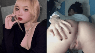 Chổng mông khoe bướm tìm đại gia